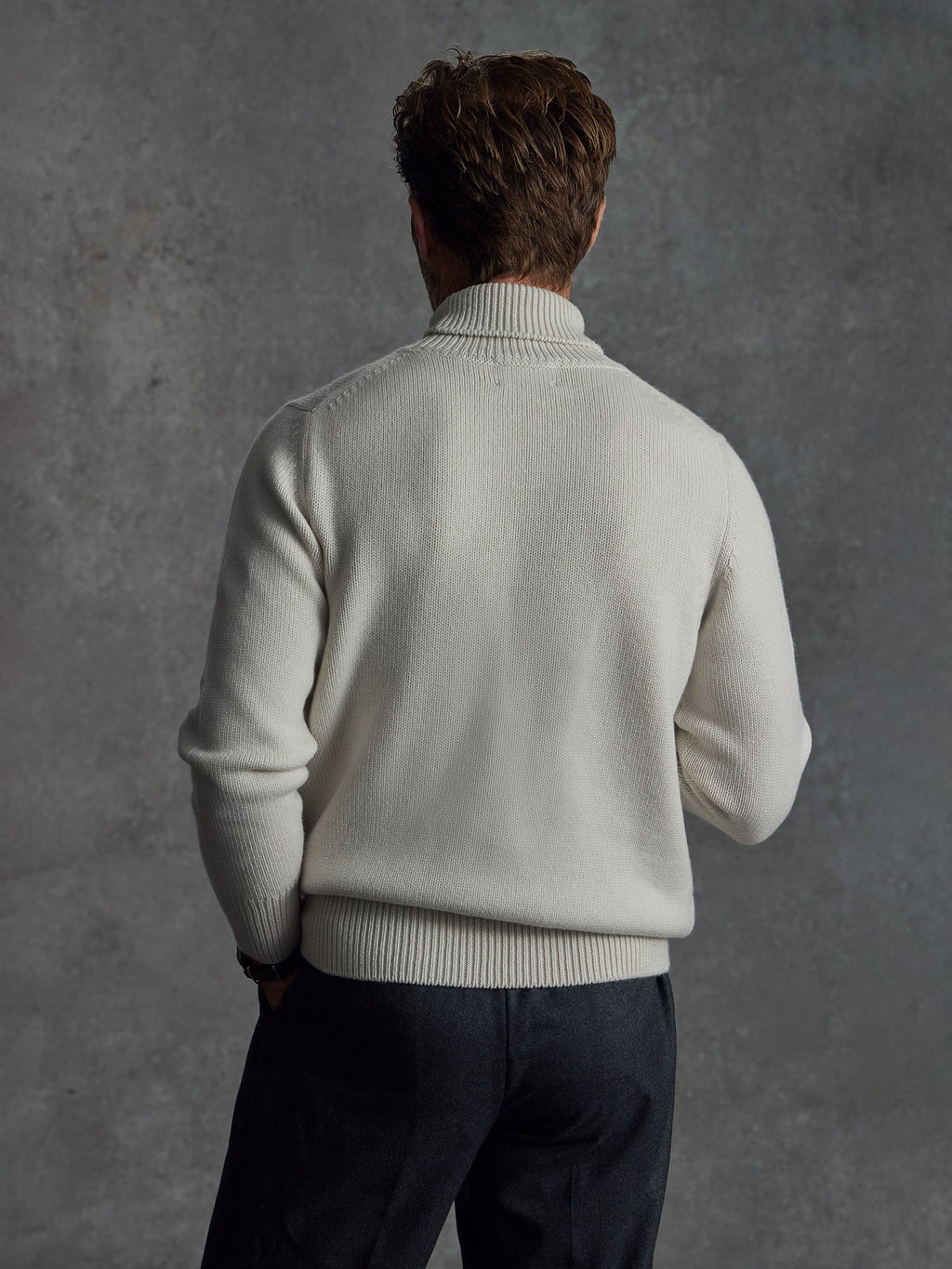 The Cashmere Submariner Rollneck - Ivory