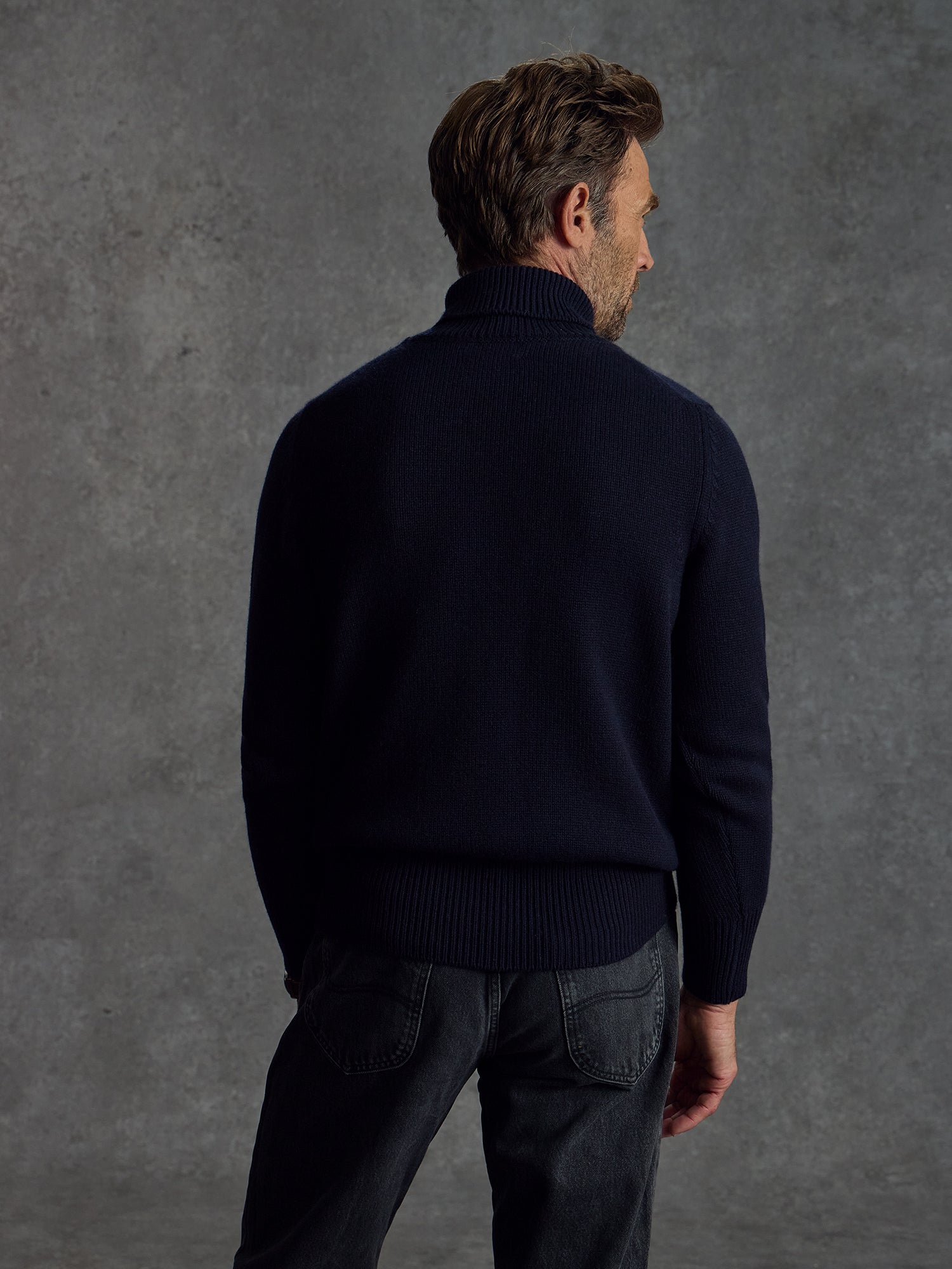 The Cashmere Submariner Rollneck - Midnight