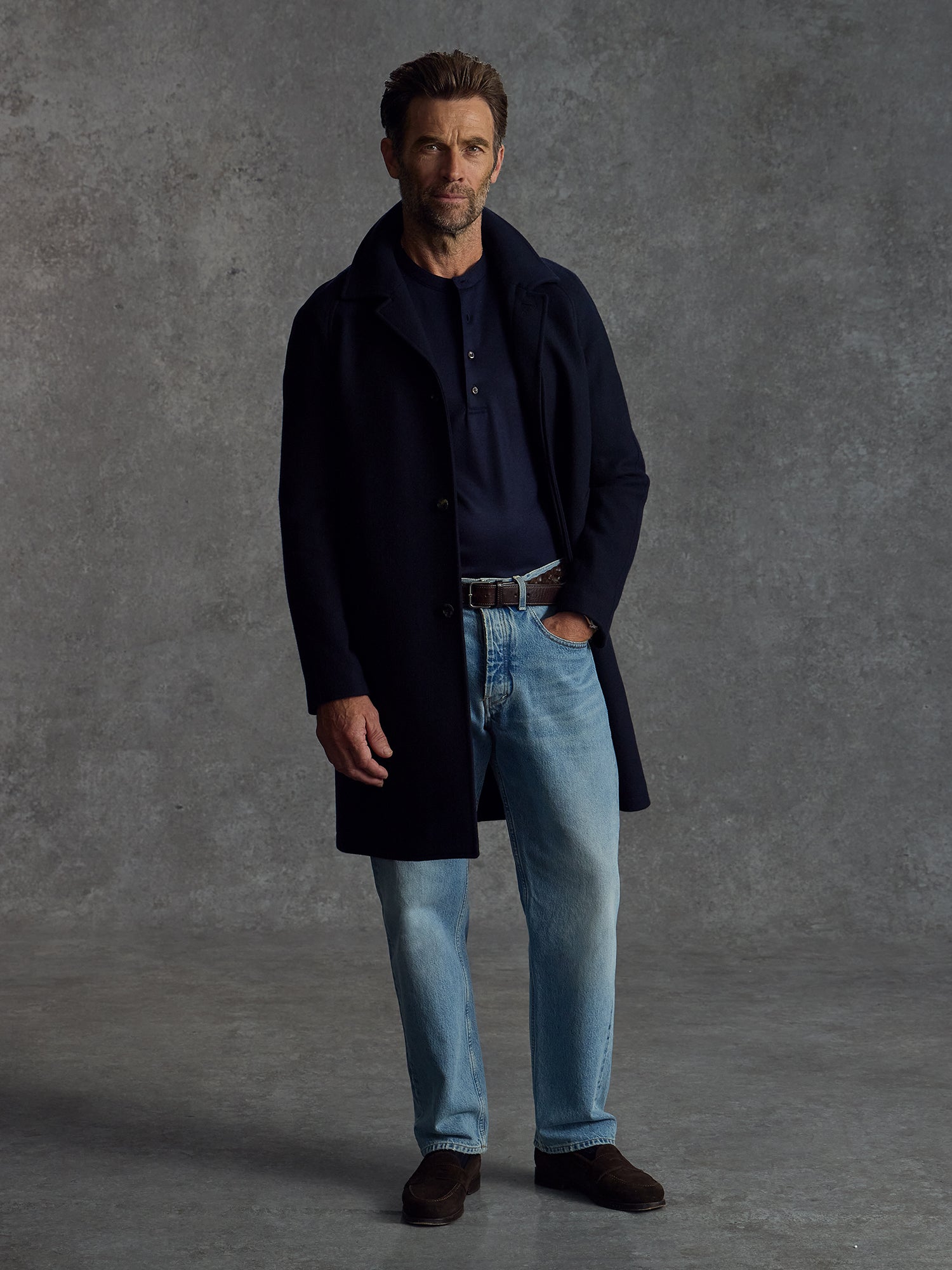 The Woollen Crew Coat - Navy
