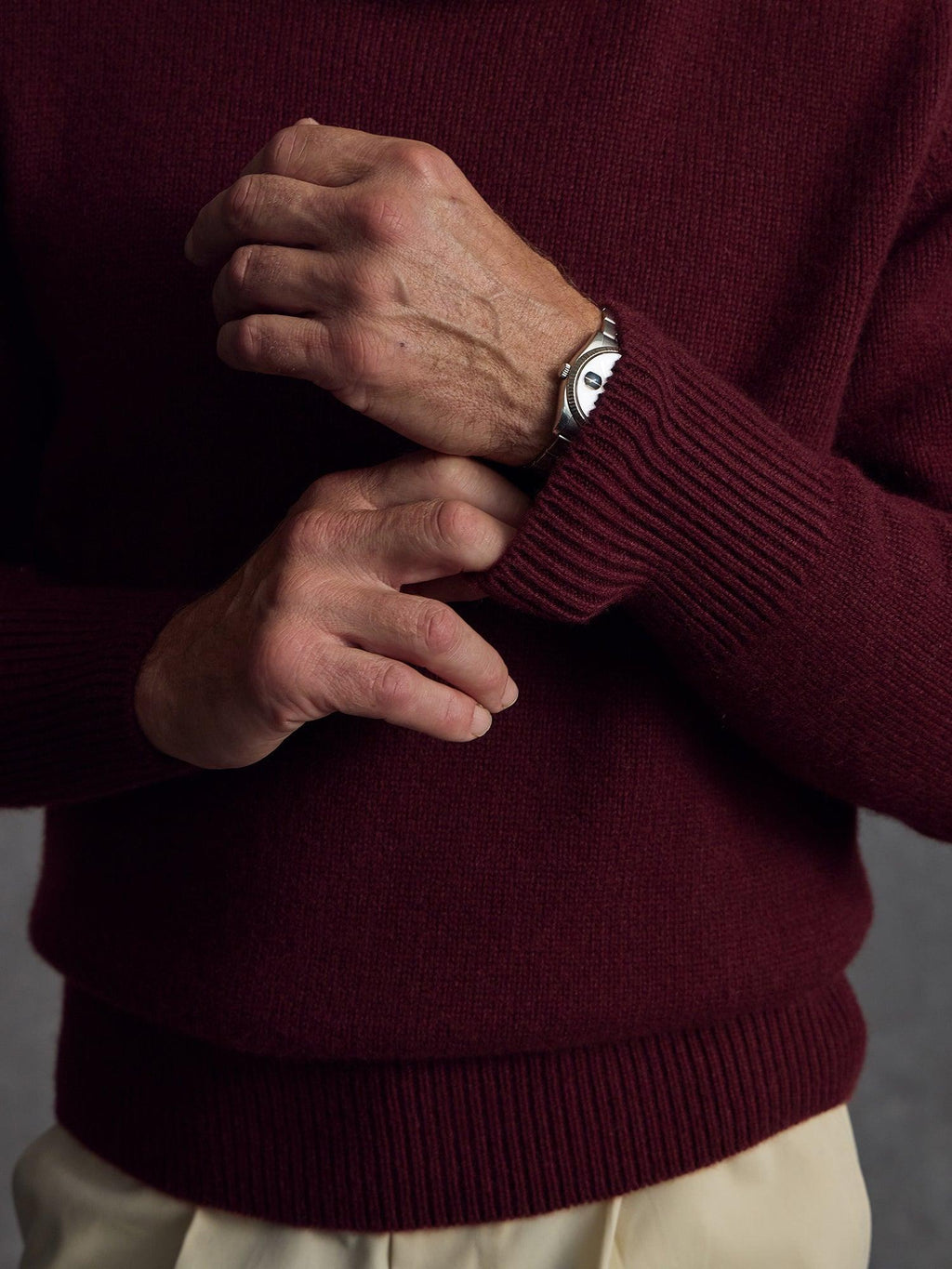The Cashmere Submariner Rollneck - Crimson