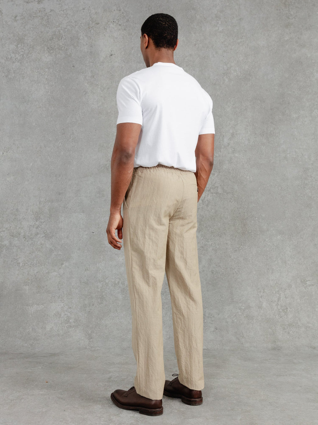 The Belgravia Trouser - Sand