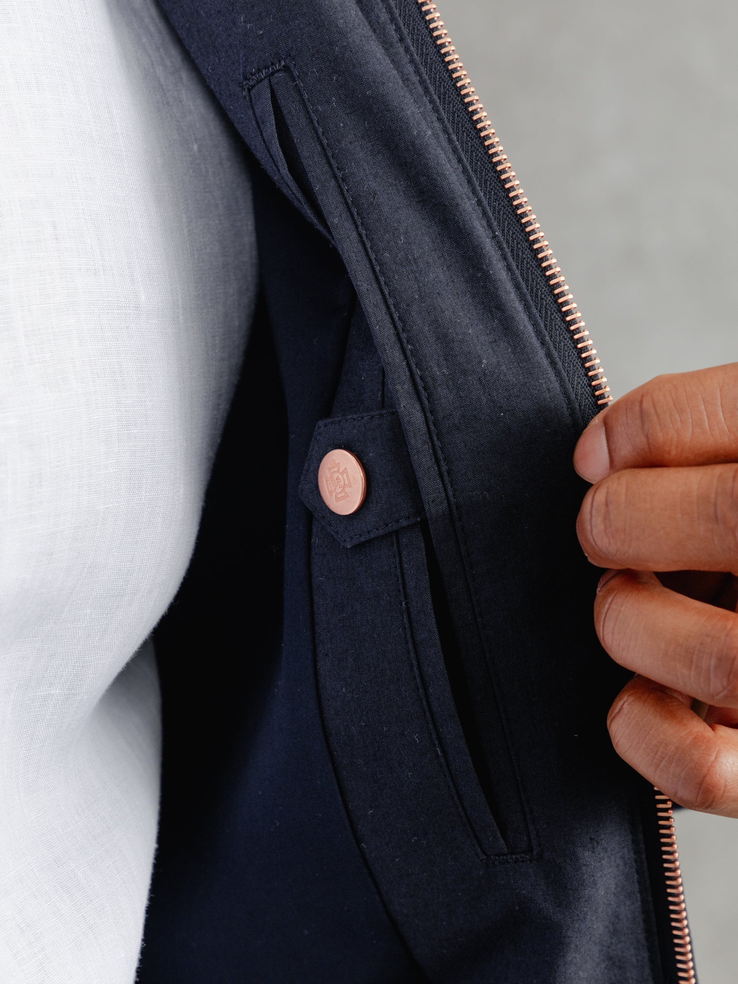 The Drizzler Silk Bomber - Ink