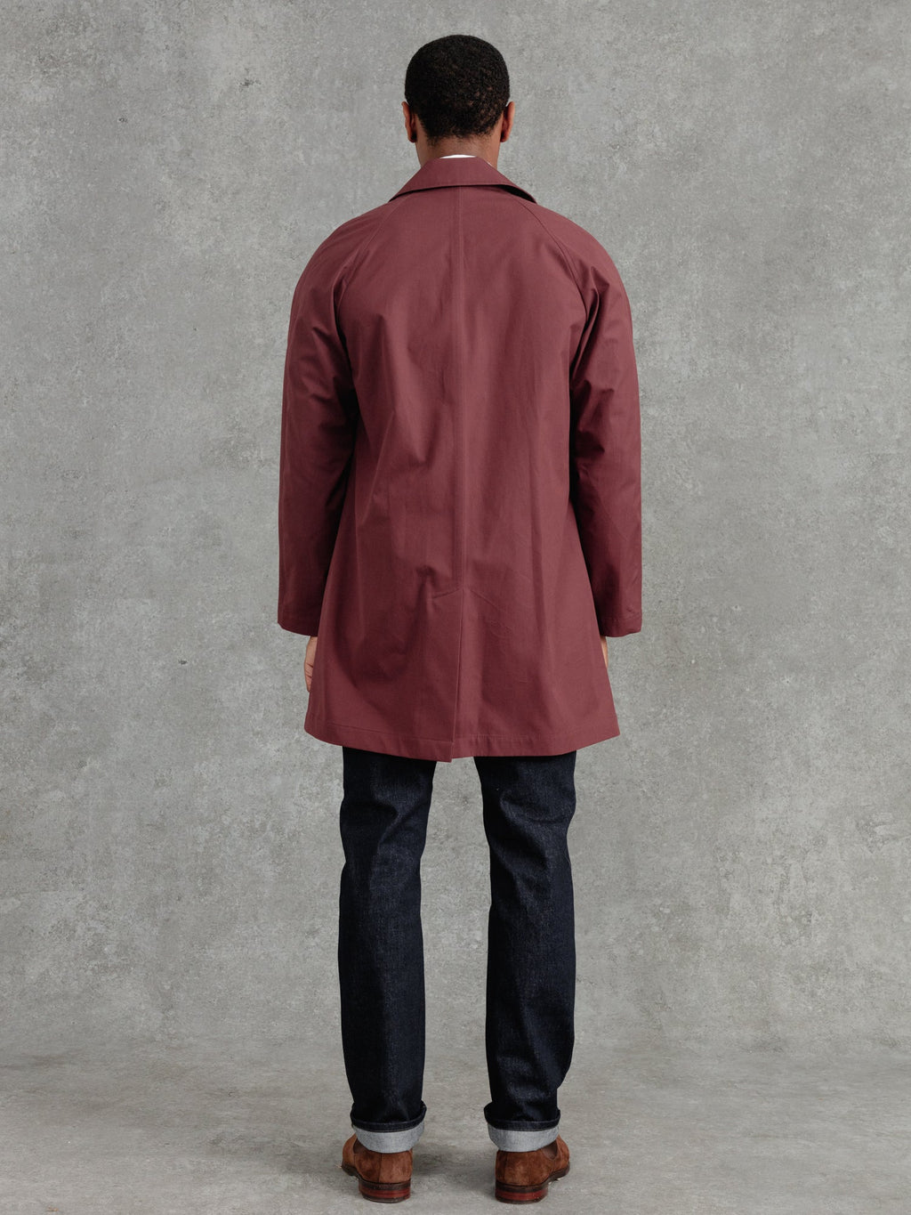 The Ventile® Raglan Raincoat - Burnt Lava