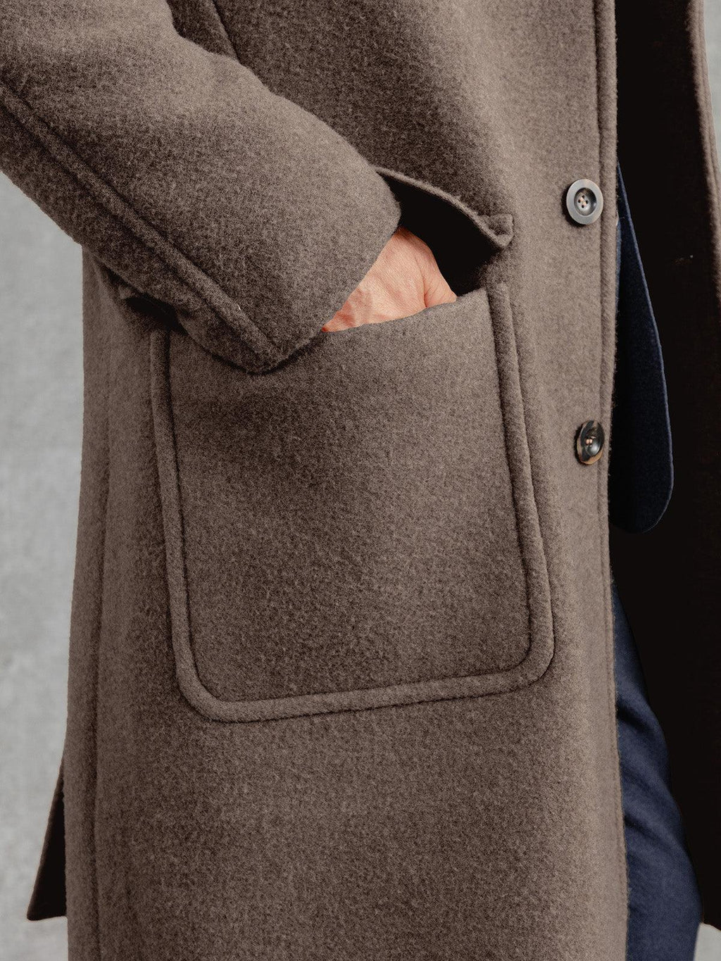 The Lowry Cuddler - Pebble