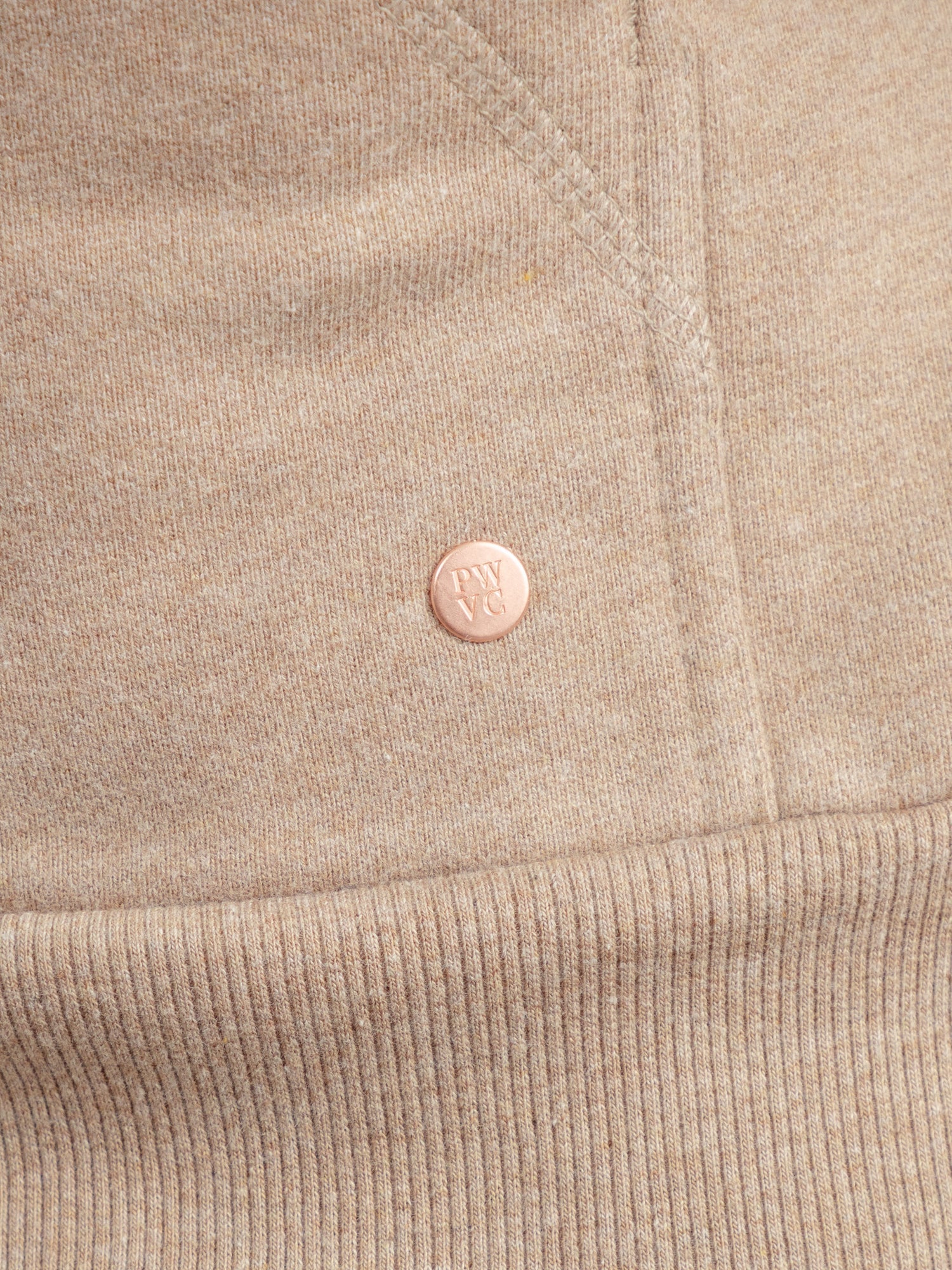 The Funnel Neck 3.0 - Biscuit