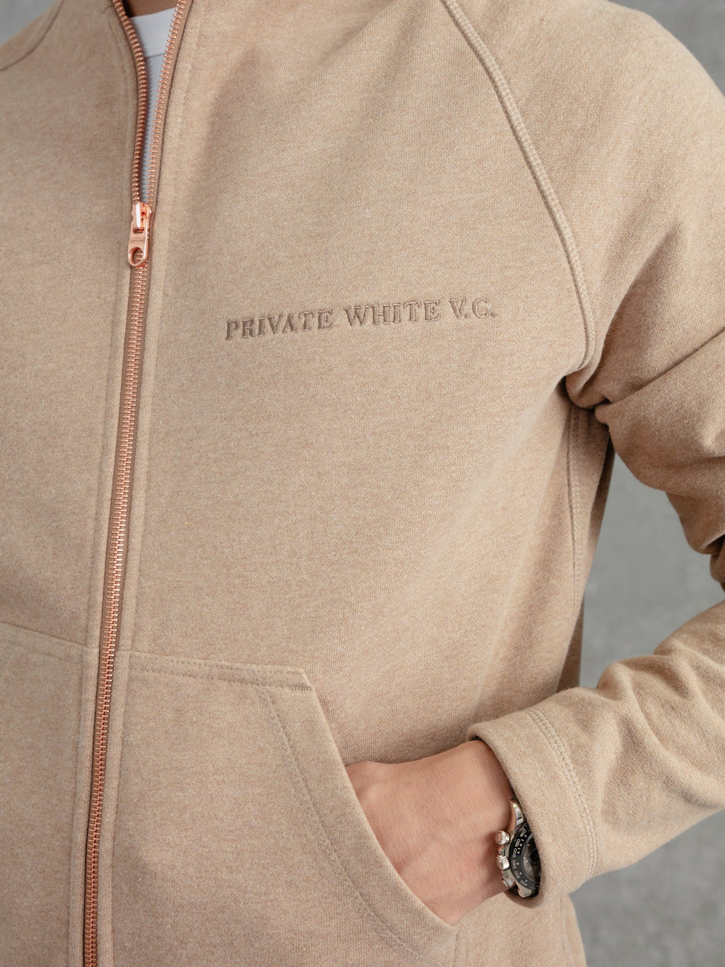 The Funnel Neck 3.0 - Biscuit