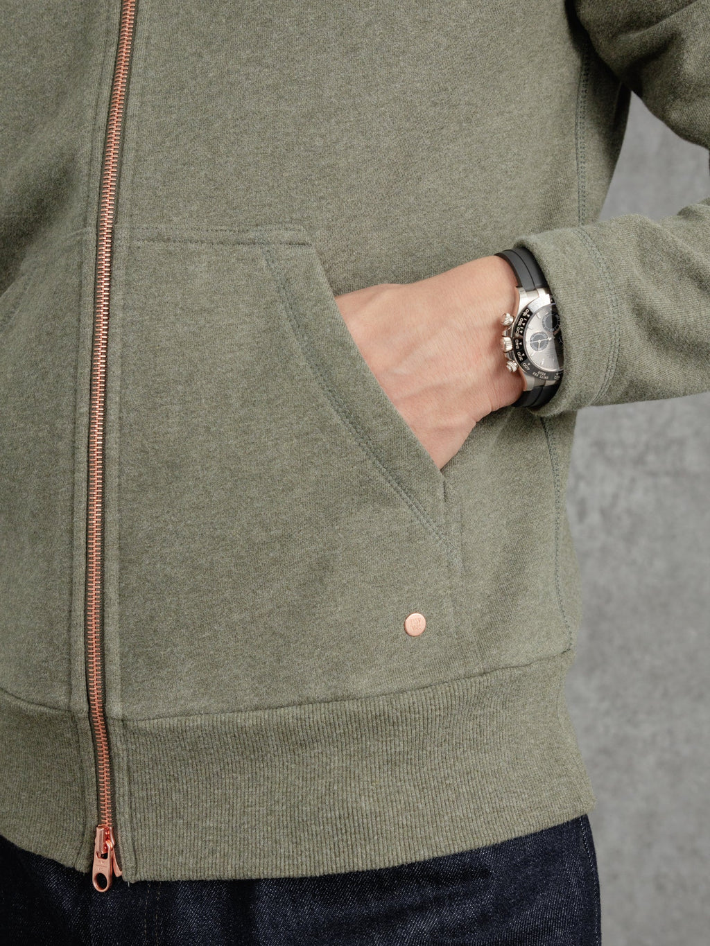 The Funnel Neck 3.0 - Moss Green