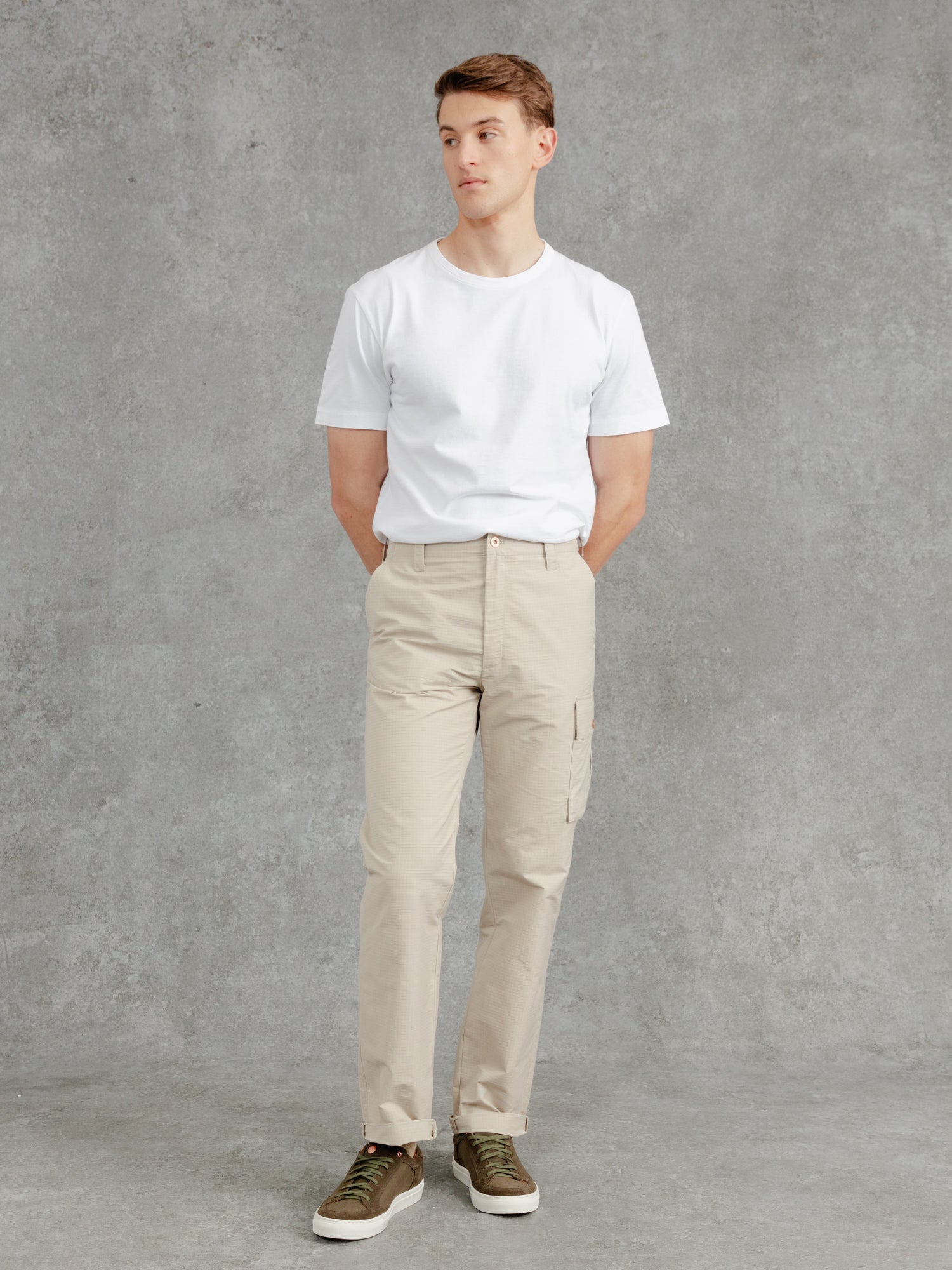 The Fitzrovia Cargo Trousers - Alabaster