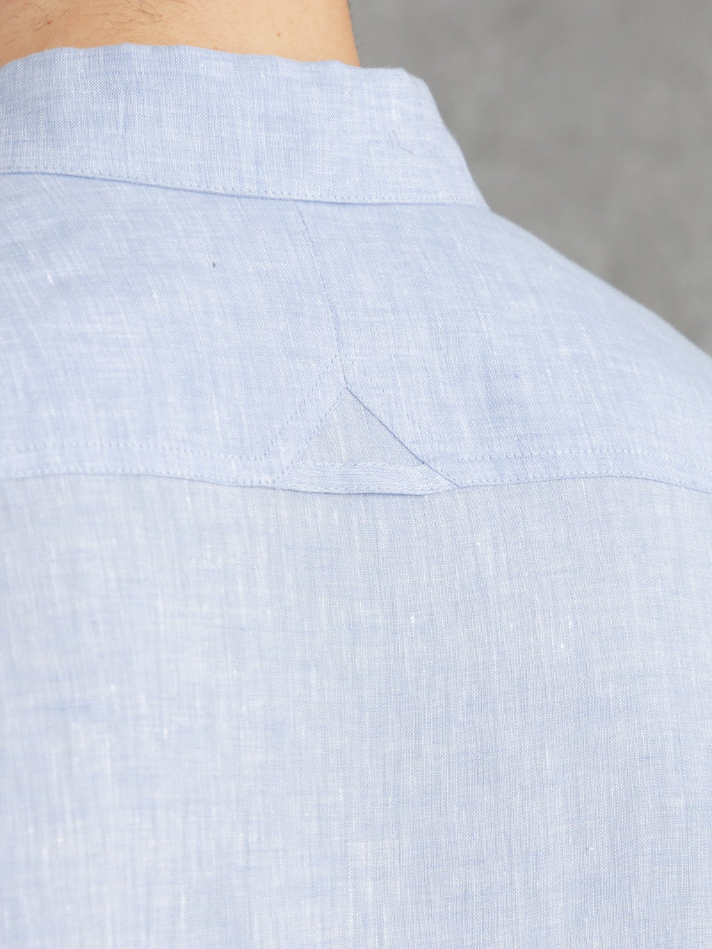 The Victor Linen Shirt - Azure