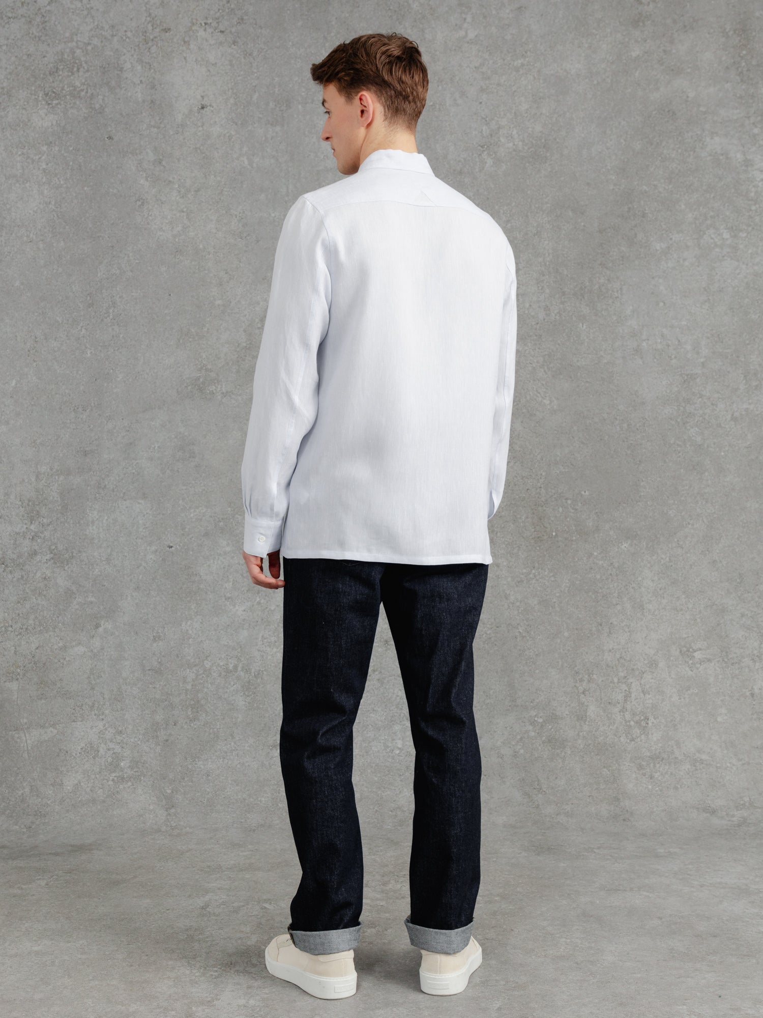 The Victor Linen Shirt - Pale Smoke