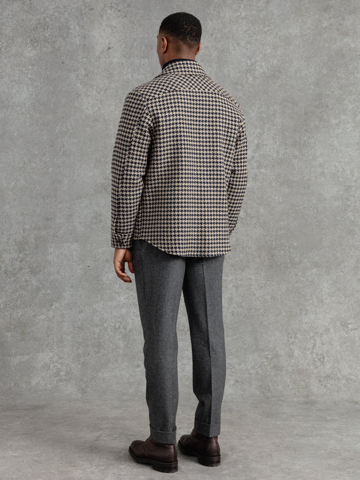 The Dogtooth Lumber - Natural Dogtooth