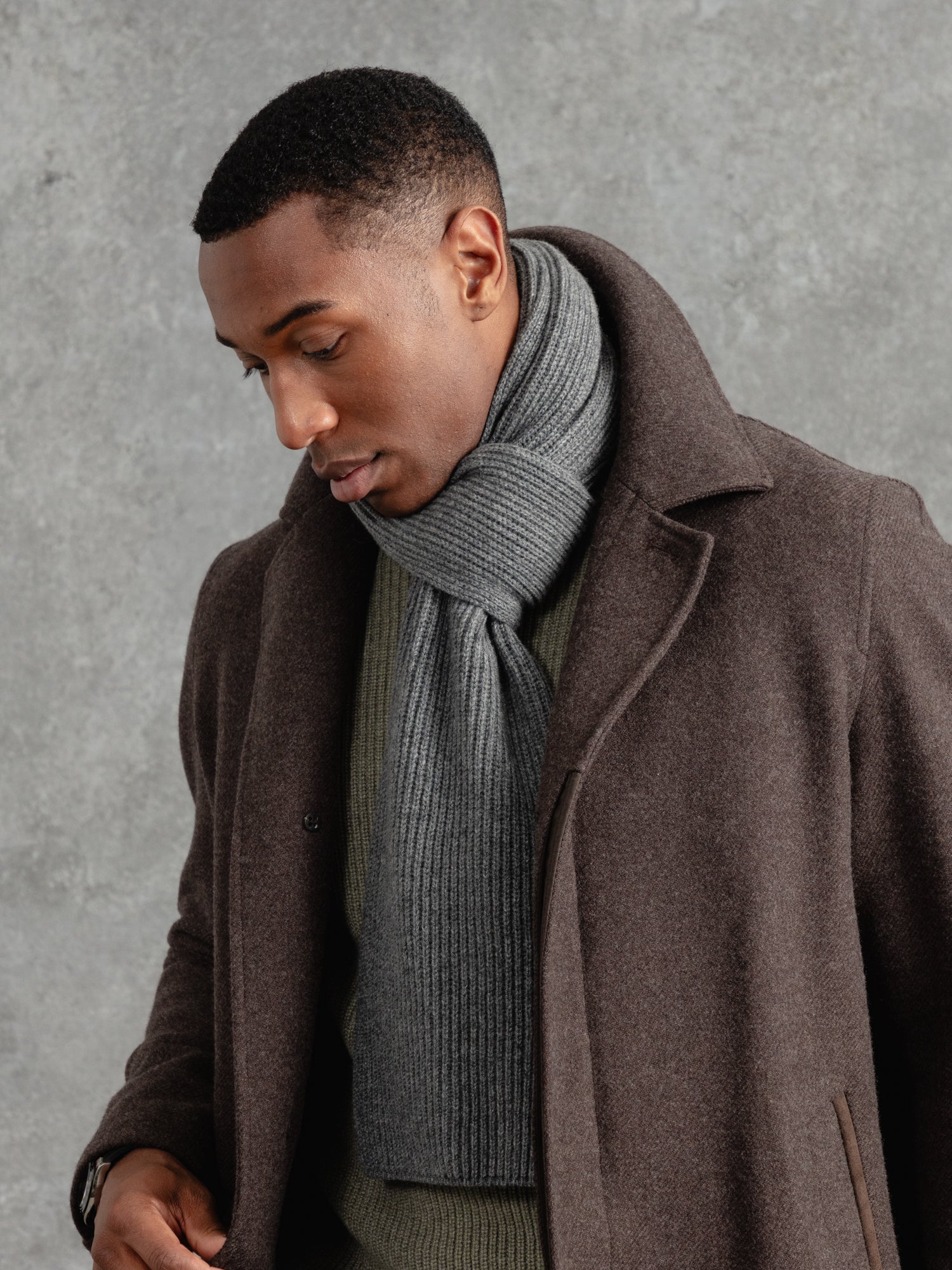 The Cashmere Ribbed Scarf - Cobble Grey