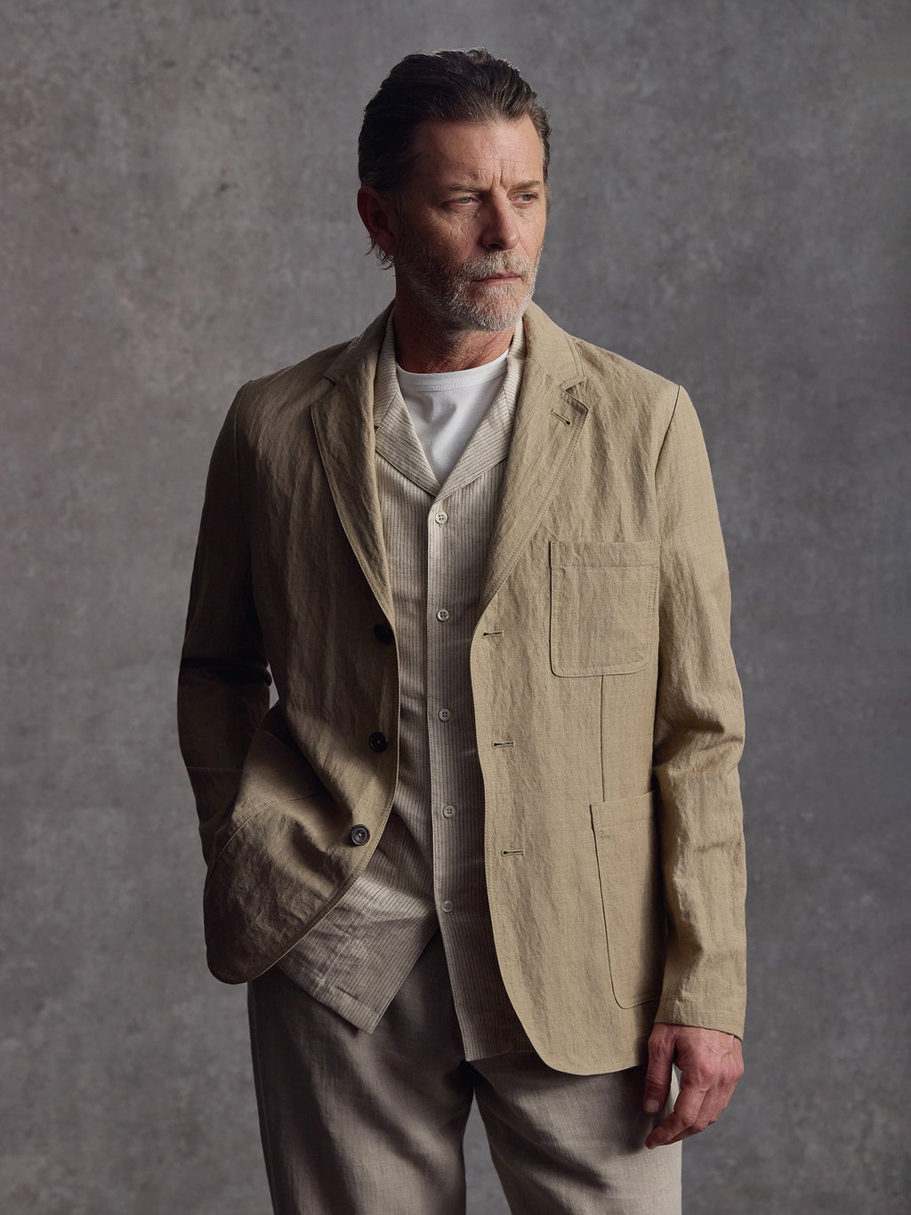 The Belgravia Blazer - Sand