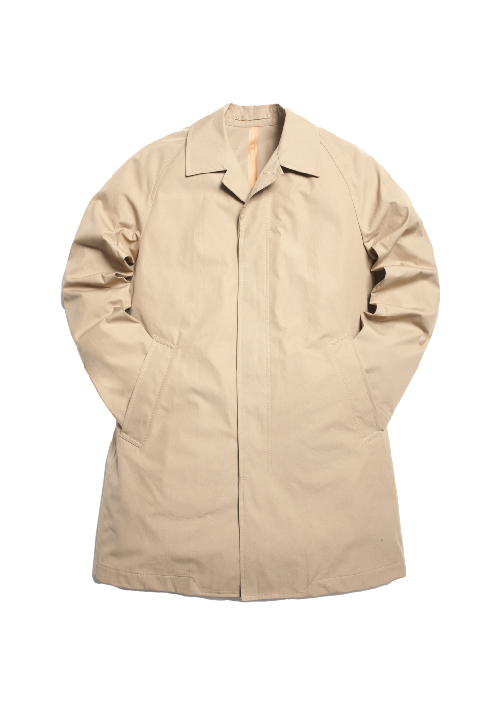 The Ventile® Raglan Raincoat - Natural
